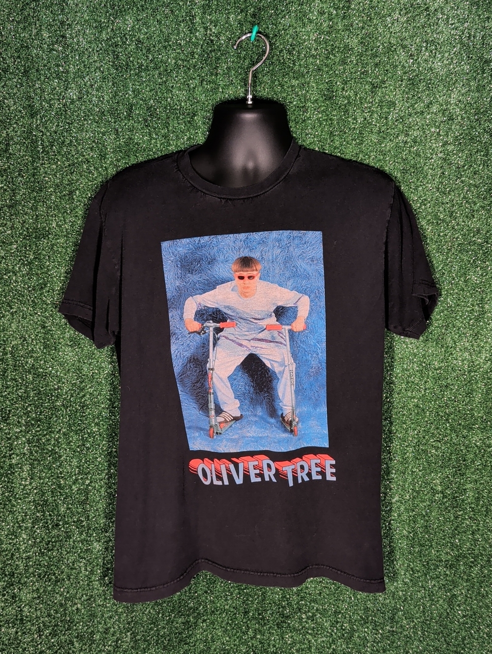 Oliver Tree OFFICIAL "Scooters" Tour T-Shirt Authentic Size L Real Licenced
